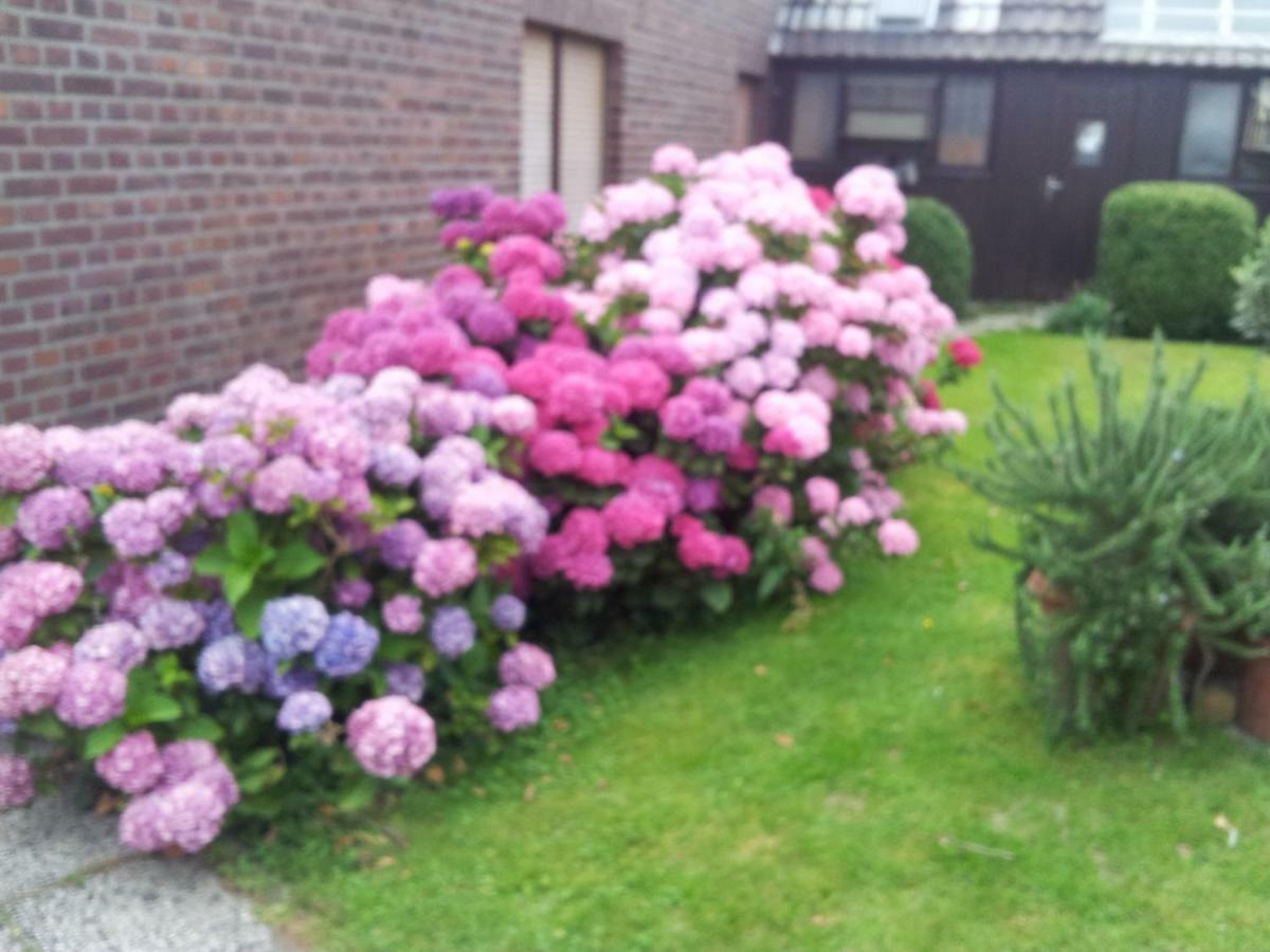 Ferienwohnung Poettershof 크레펠트 외부 사진