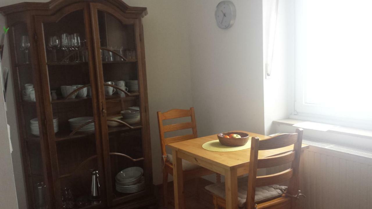 Ferienwohnung Poettershof 크레펠트 외부 사진